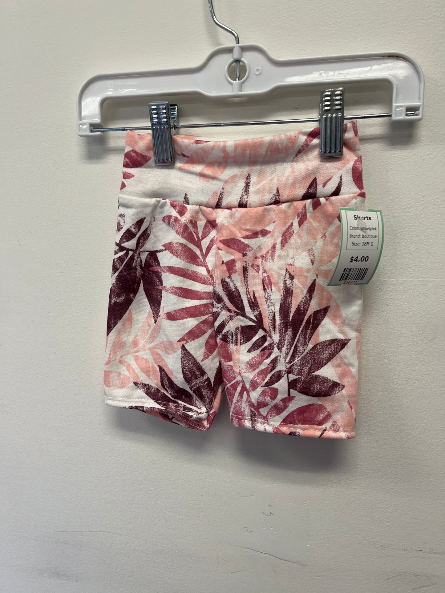 white/pink Boutique Shorts, 18M G