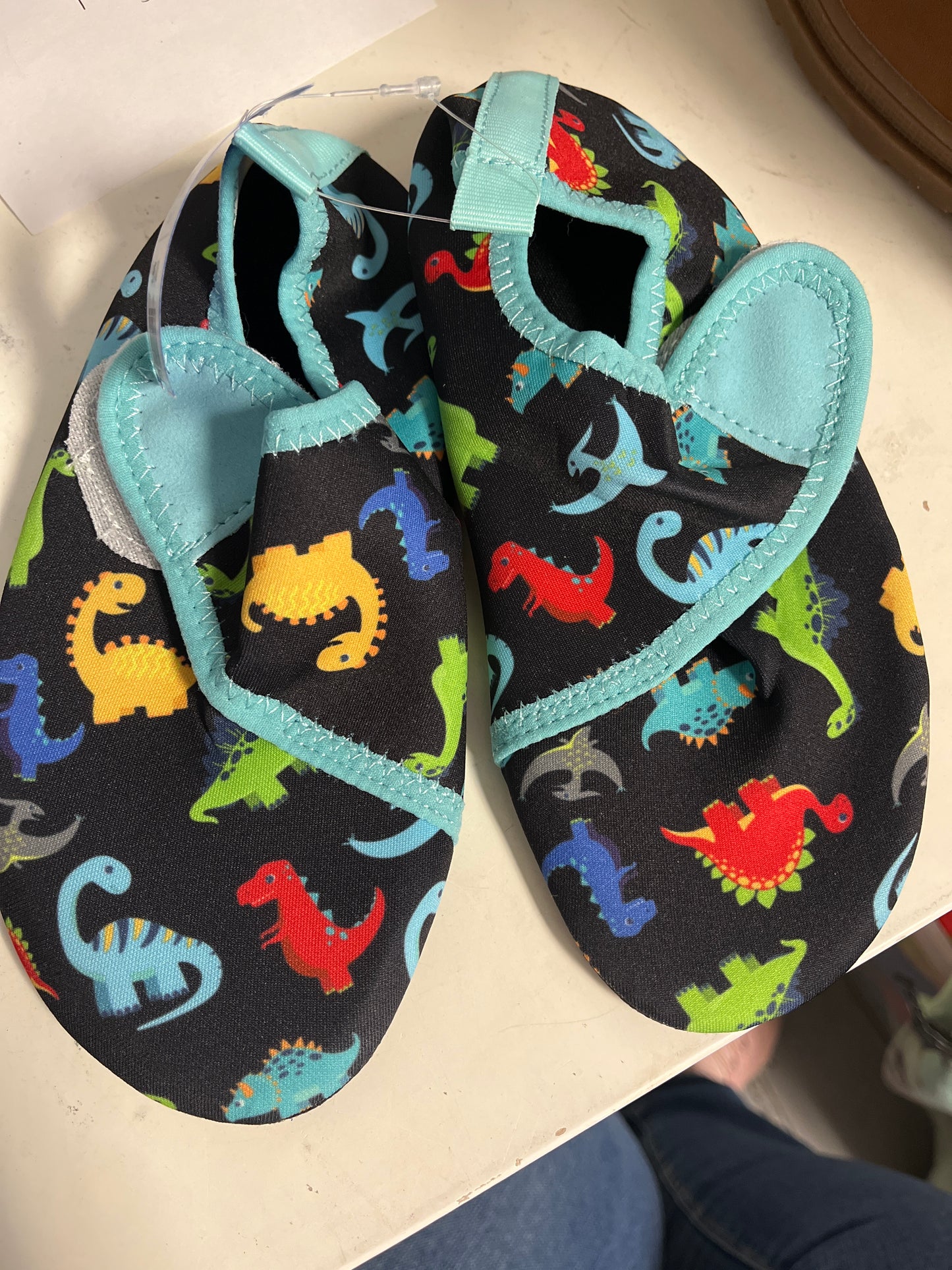 black Dinsour Swim Shoes 1/2, 1 B