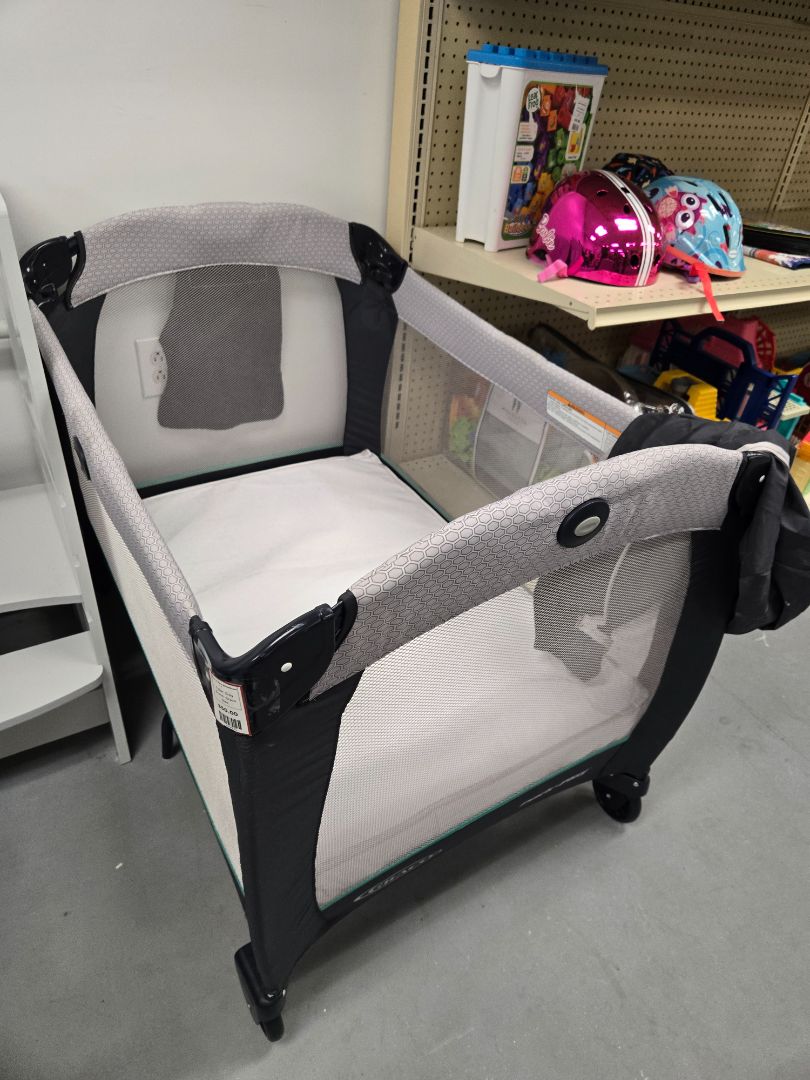 Grey Graco Pack N Play W/Mattress