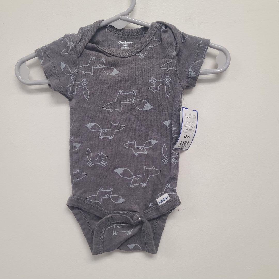 Grey Gerber Fox Onesie 0/3m, NB B