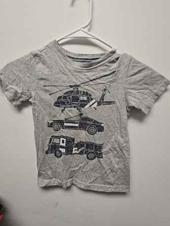 Grey Carters First responder shirt, 4T B