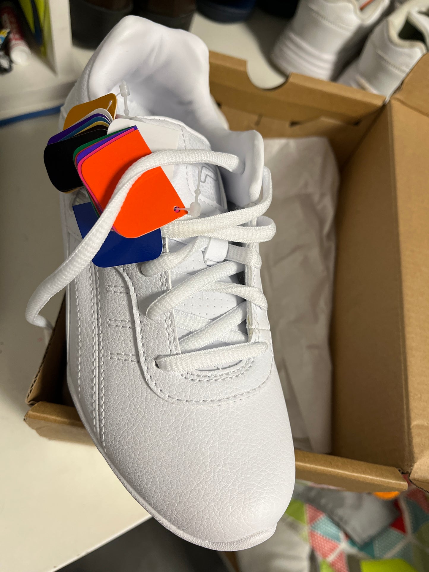 white Fila Sneakers, 2.5 G