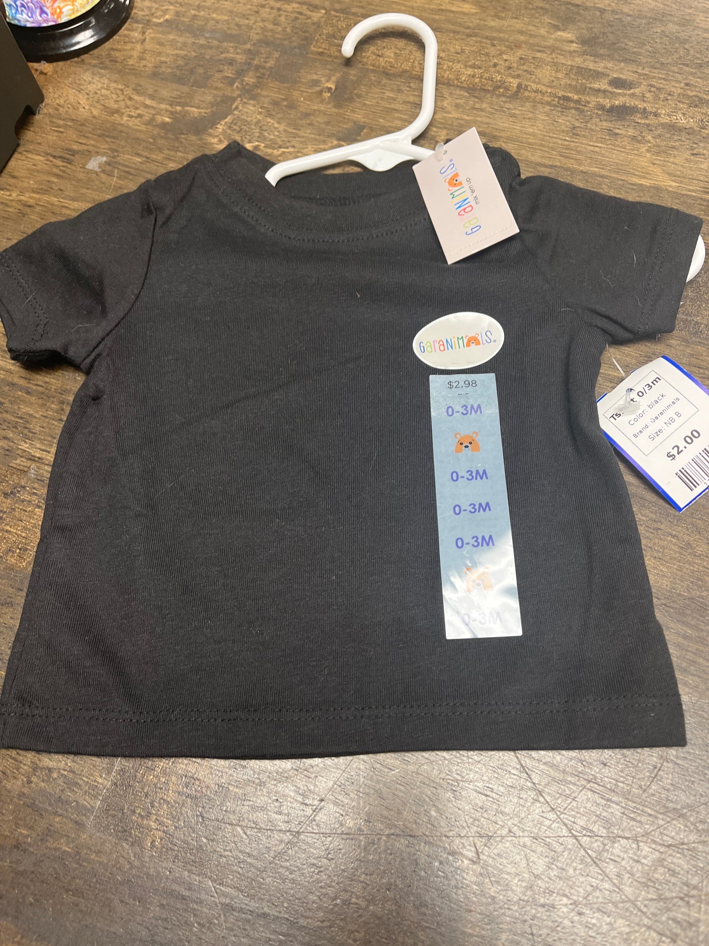 black Garanimals Tshirt 0/3m, NB B
