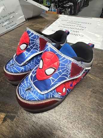 Red/blue Marvel Spiderman shoes, 7