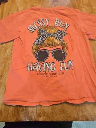 Coral Simply southern Shirt, 8 G