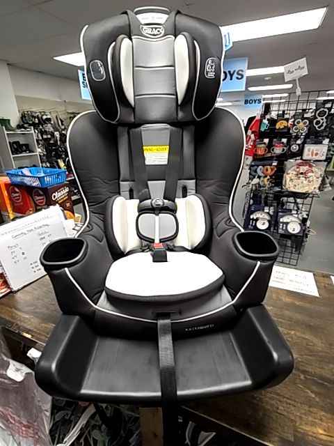 Black/white Graco Extend2fit conv carseat