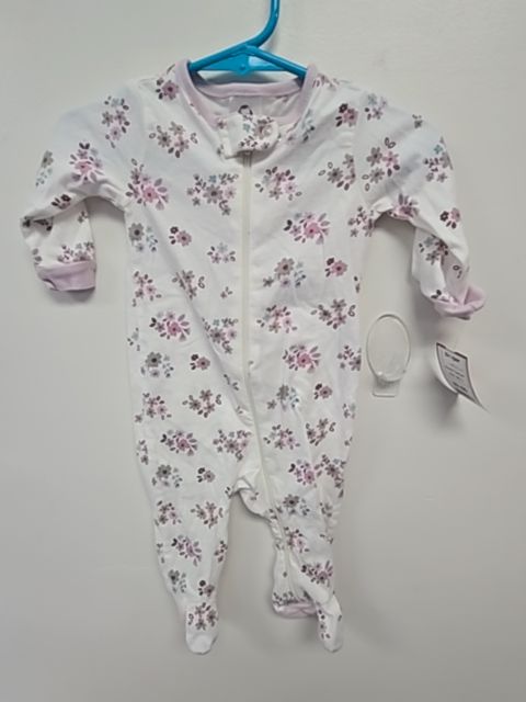 White/Purple Flowers Gerber Sleeper, NB G