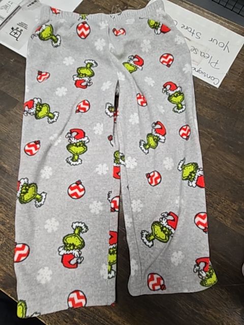 Red/Grey Grinch Pjs, 4T G