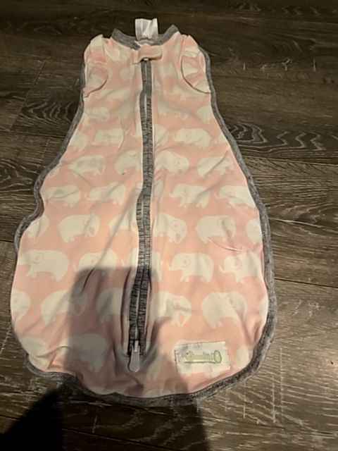 Pink/grey Woombie Elephant swaddle, NB G