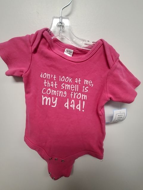 pink onesie, 3M G