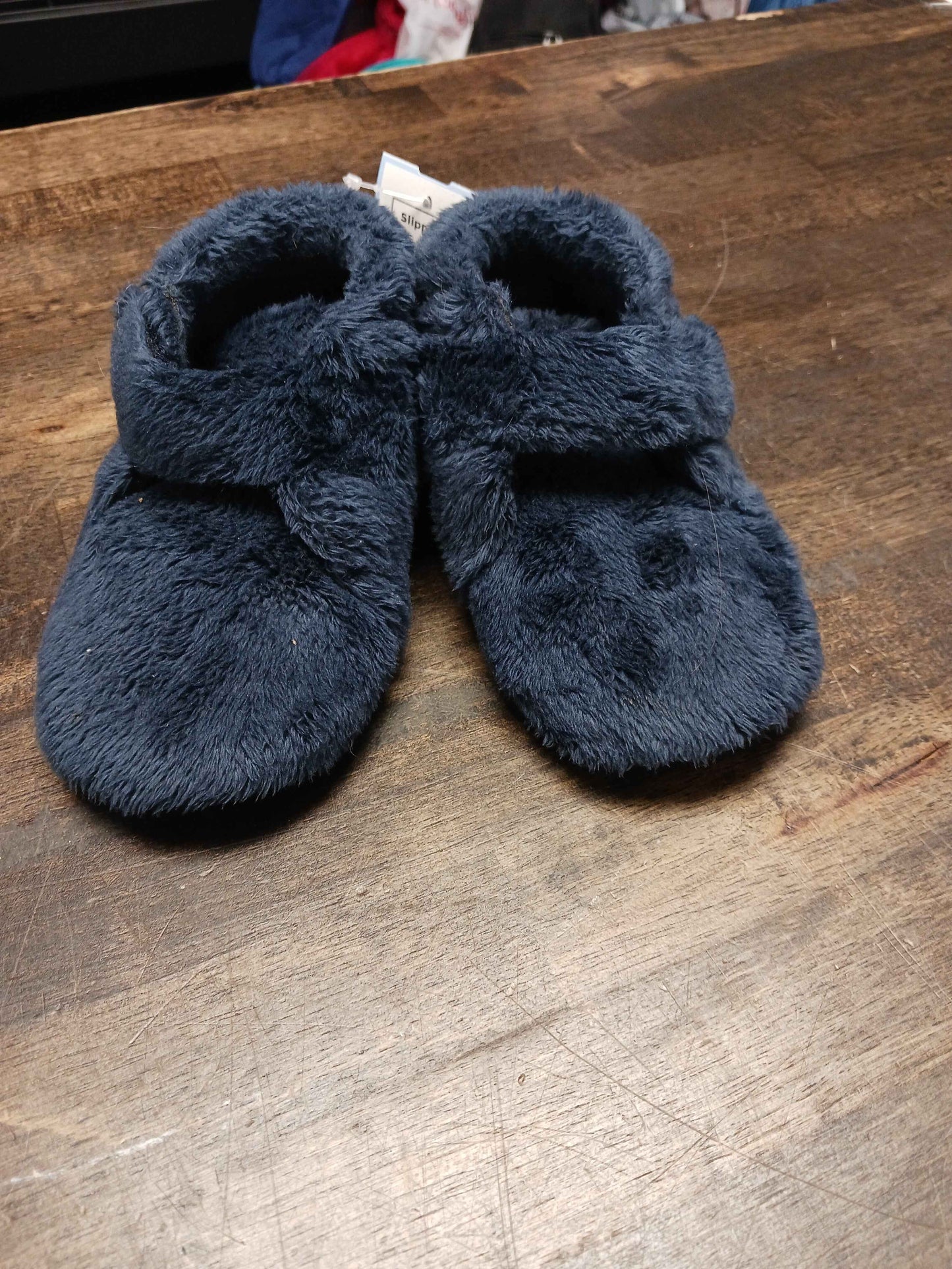 Navy Wonder Nation Slippers, 6 B