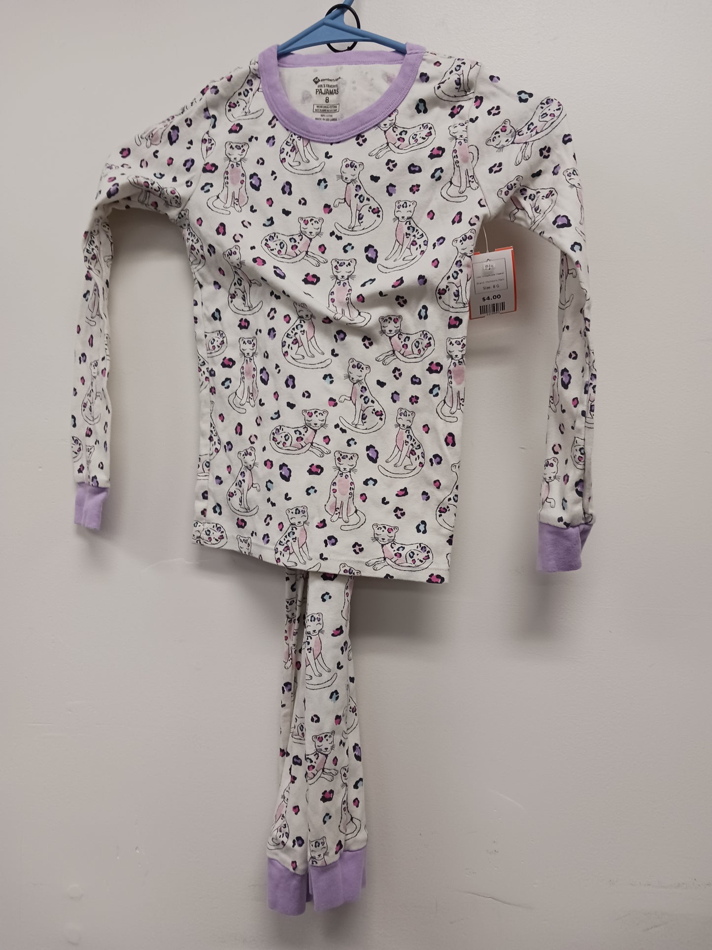 White/Purple Cheetah Members Mark Pjs, 8 G