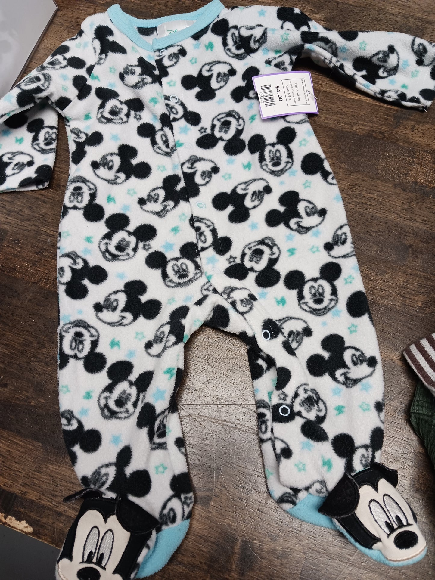white Disney Baby Mickey Mouse Sleeper 0-3m, NB B