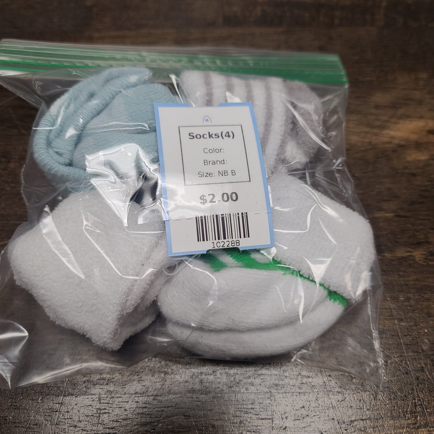 Socks(4), NB B