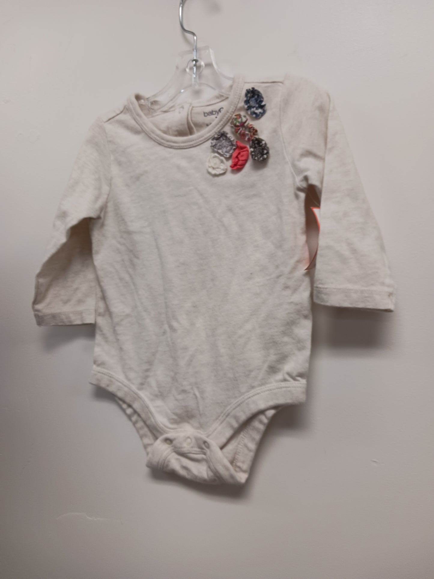 Tan Gap Longsleeve Onesie, 6-12M G