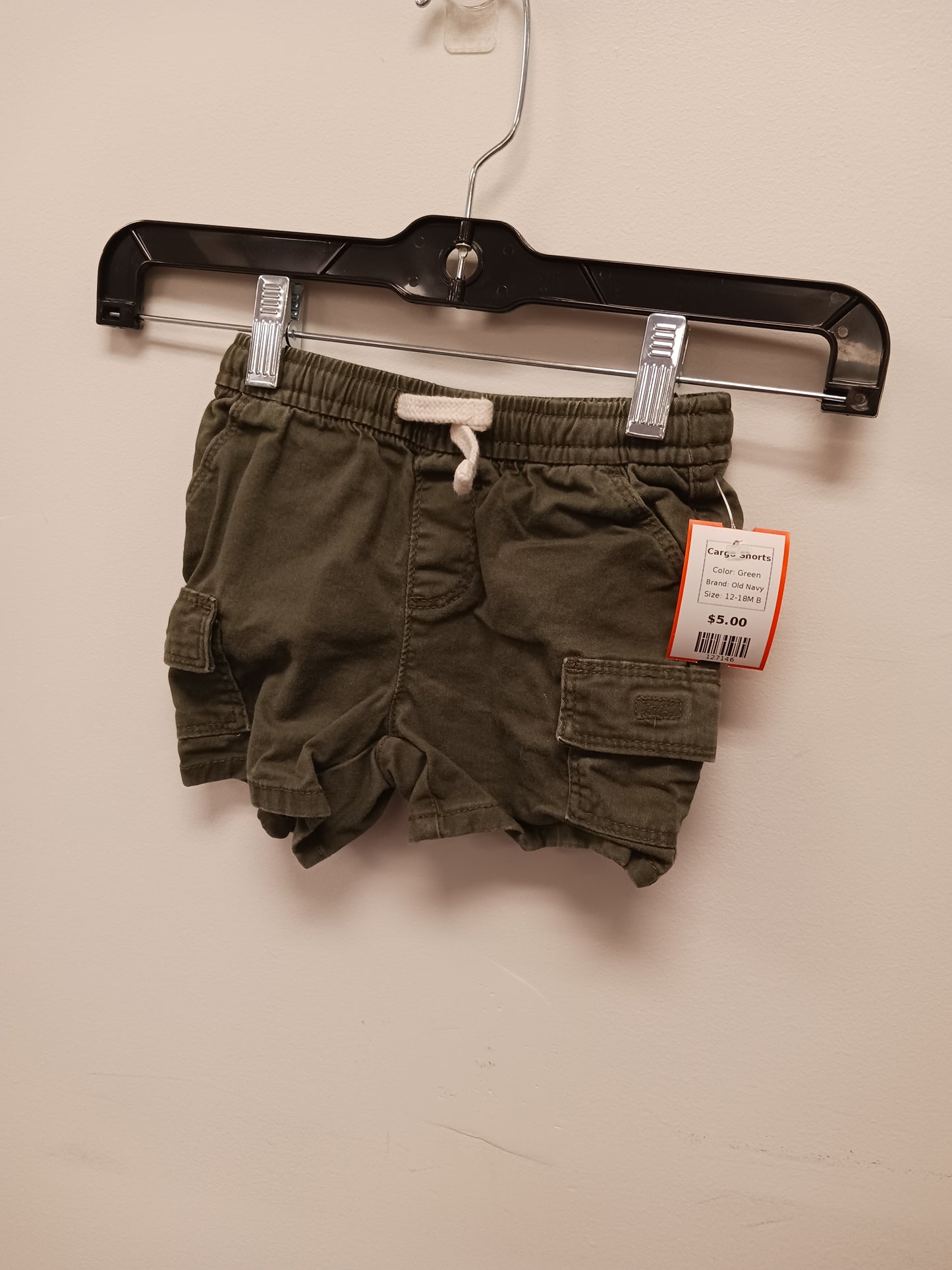 Green Old Navy Cargo Shorts, 12-18M B