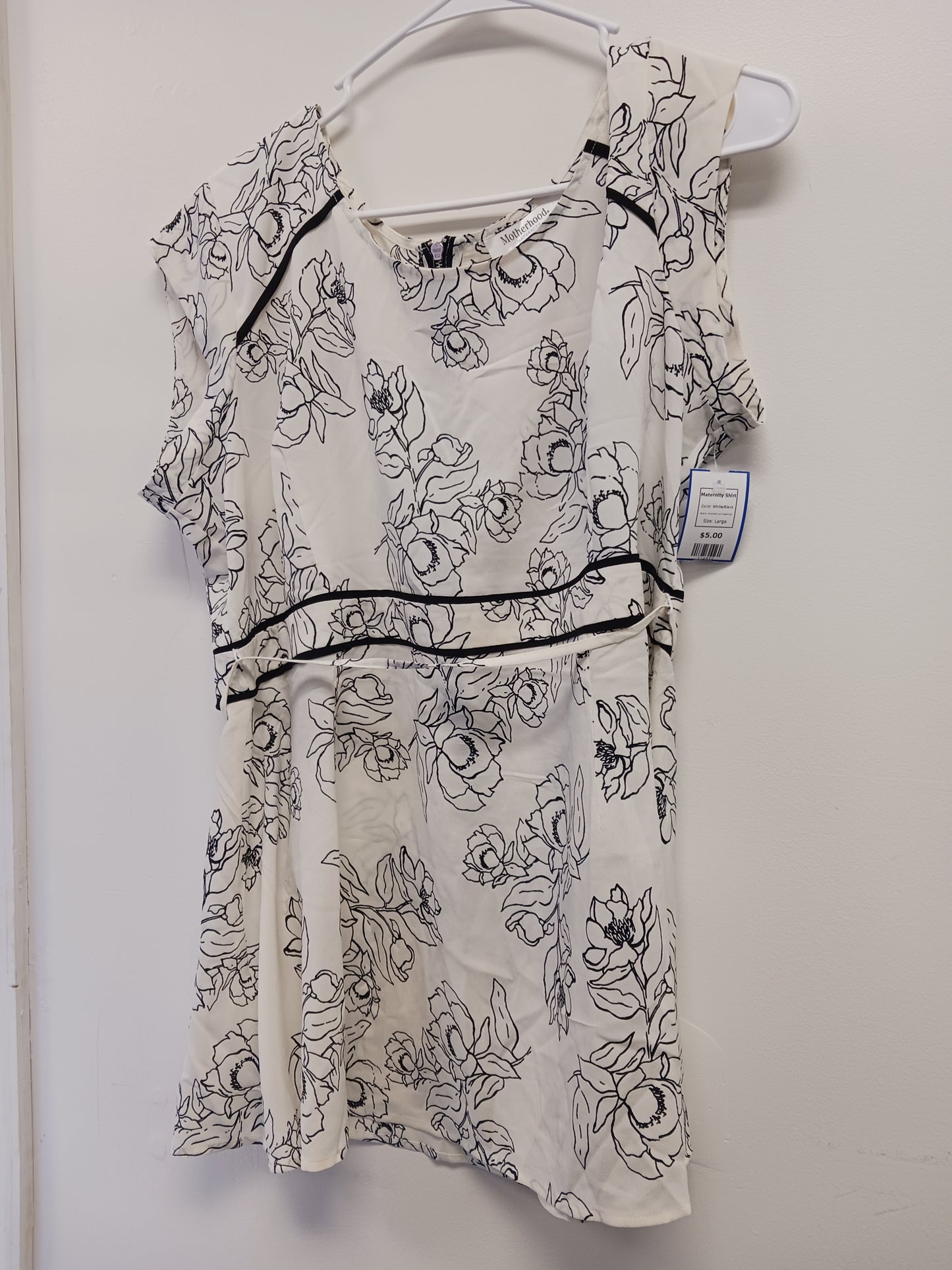 White/Black Motherhood Maternity Maternity Shirt, Large