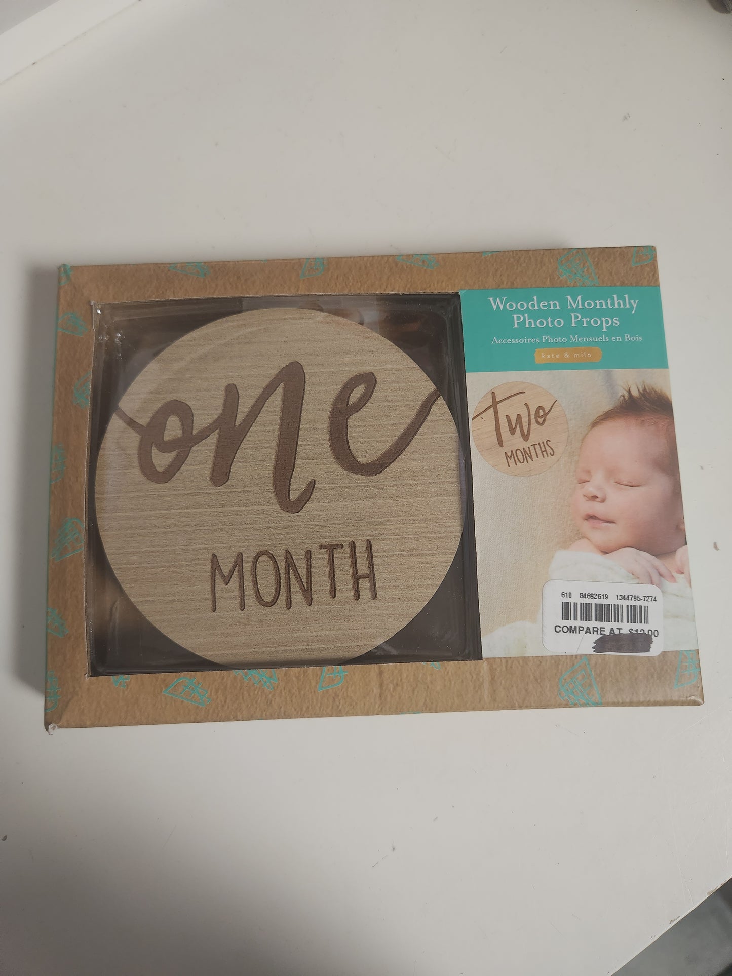 Kate & Milo Monthly Wooden Photo Props