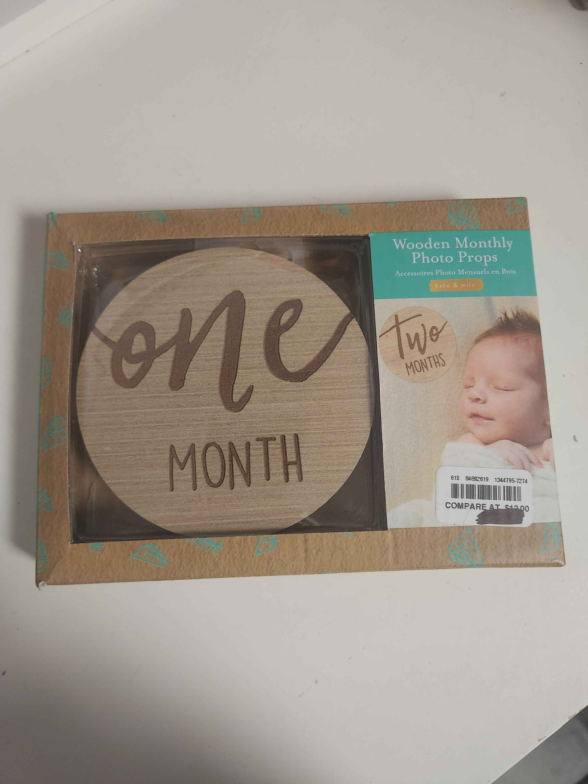 Kate & Milo Monthly Wooden Photo Props