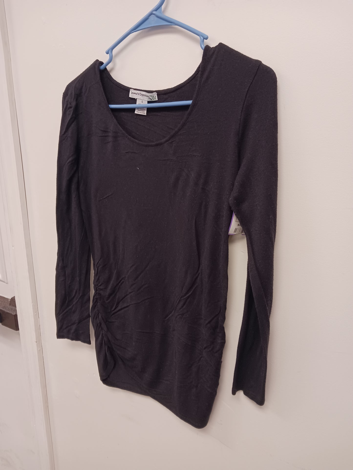 Black Emma's Expressions Maternity Longsleeve Shirt, Small
