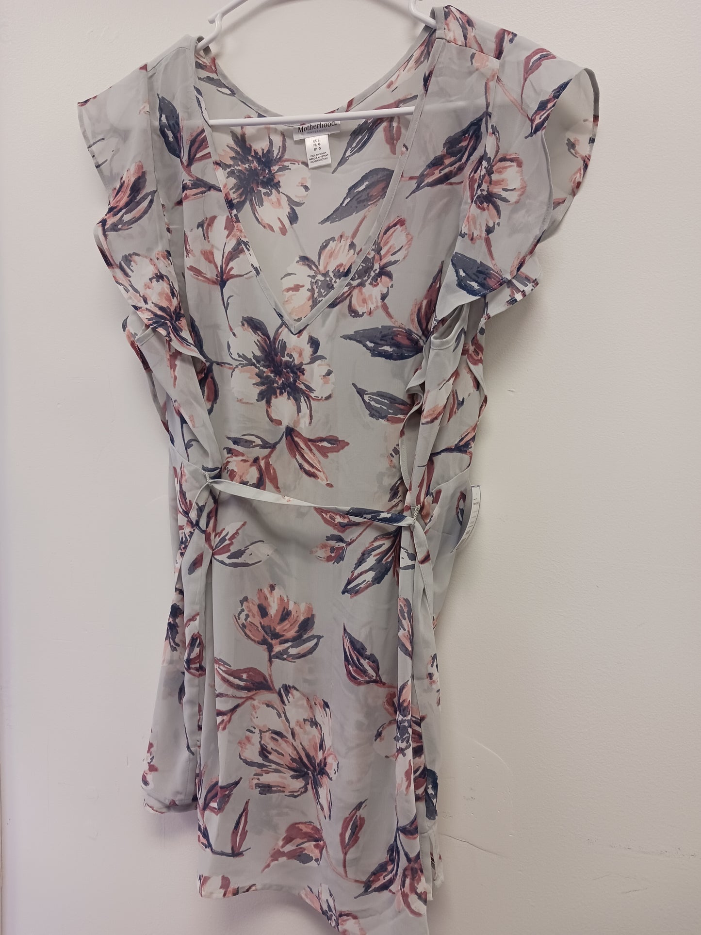 Grey/Pink Flower Motherhood Maternity Maternity Shirt, Large