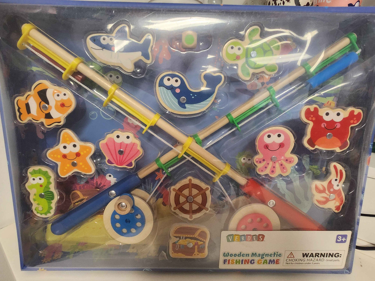 Verdes Wooden Magnetic Fishing Game