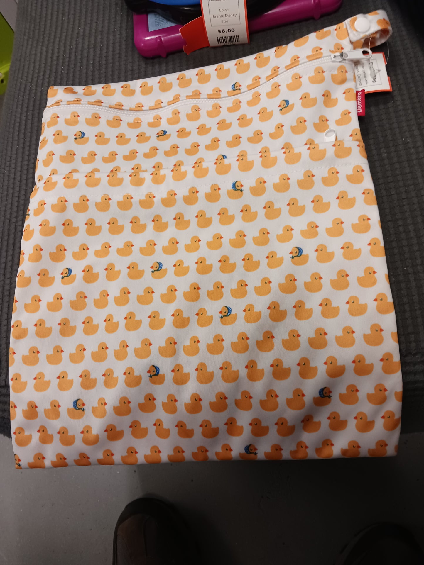 yellow/white Damero Duck Bag