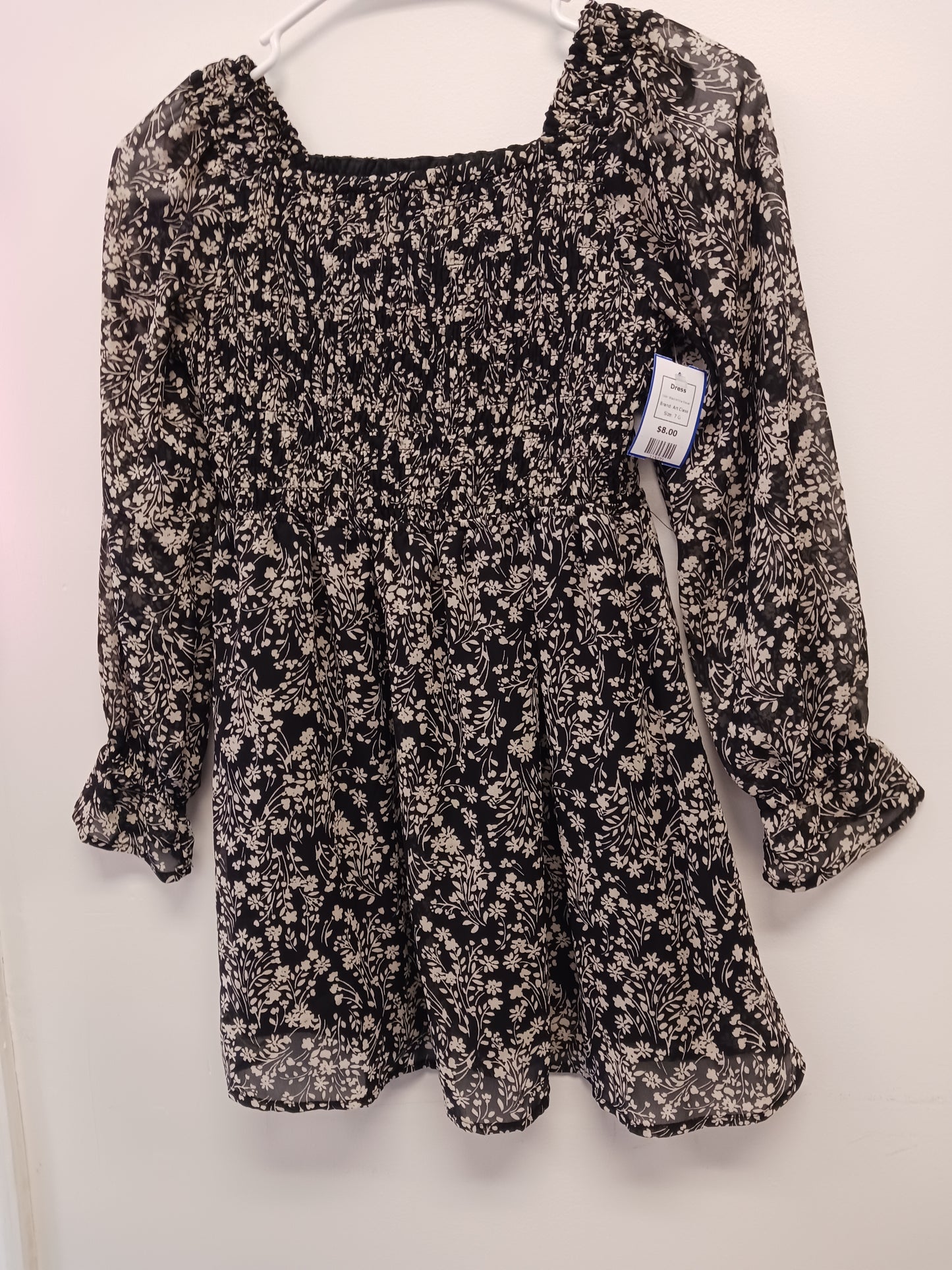 Black/White Flower Art Class Dress, 7 G