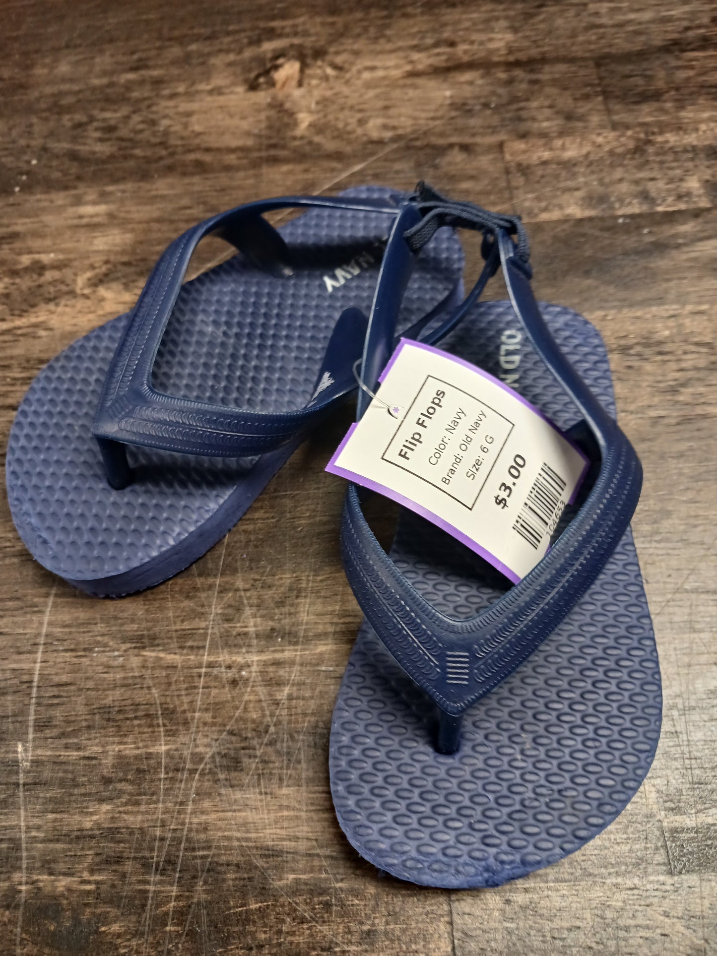 Navy Old Navy Flip Flops, 6 G