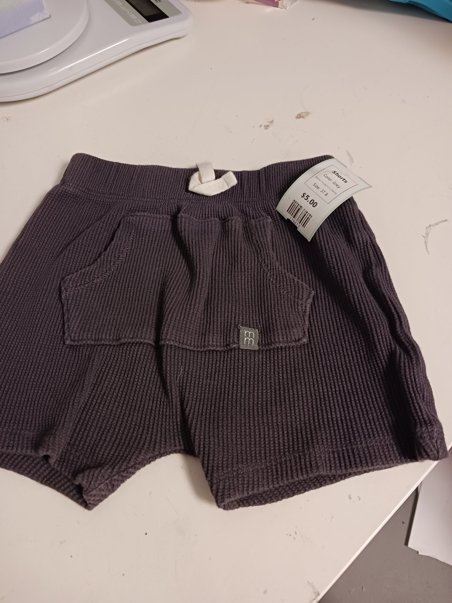 Grey Modern Moments Shorts, 3T B