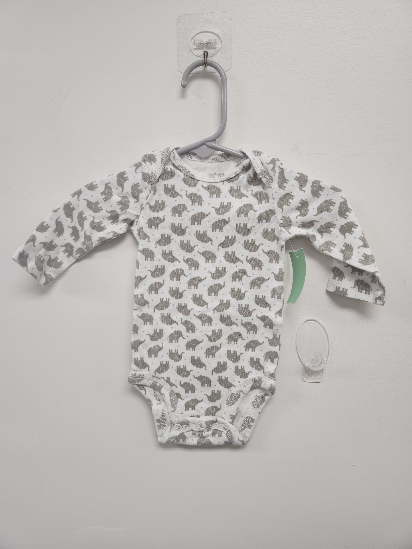 White/Grey Elephant Carters Longsleeve Onesie, NB B
