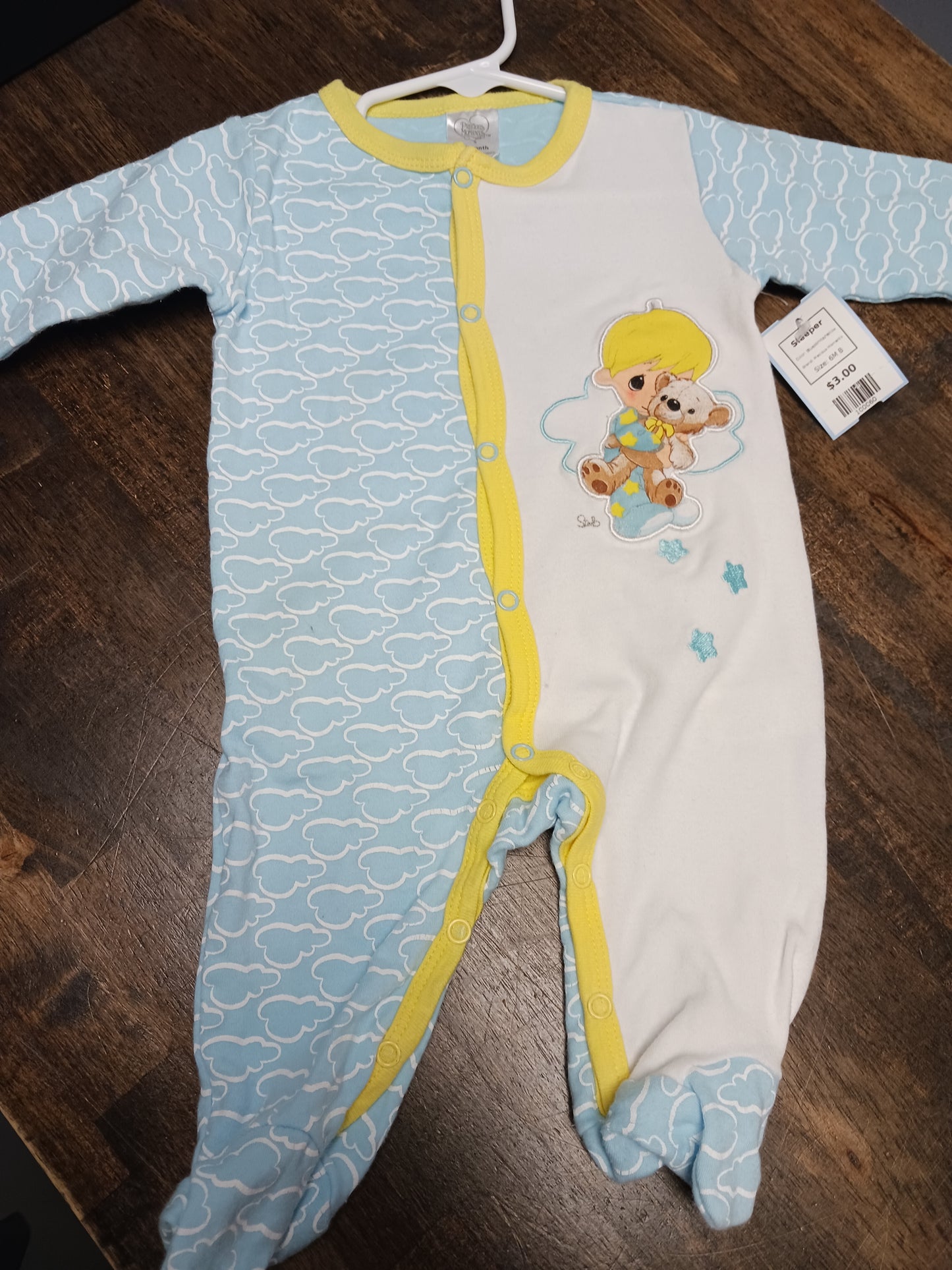 Blue/White/Yellow Precious Moments Sleeper, 6M B