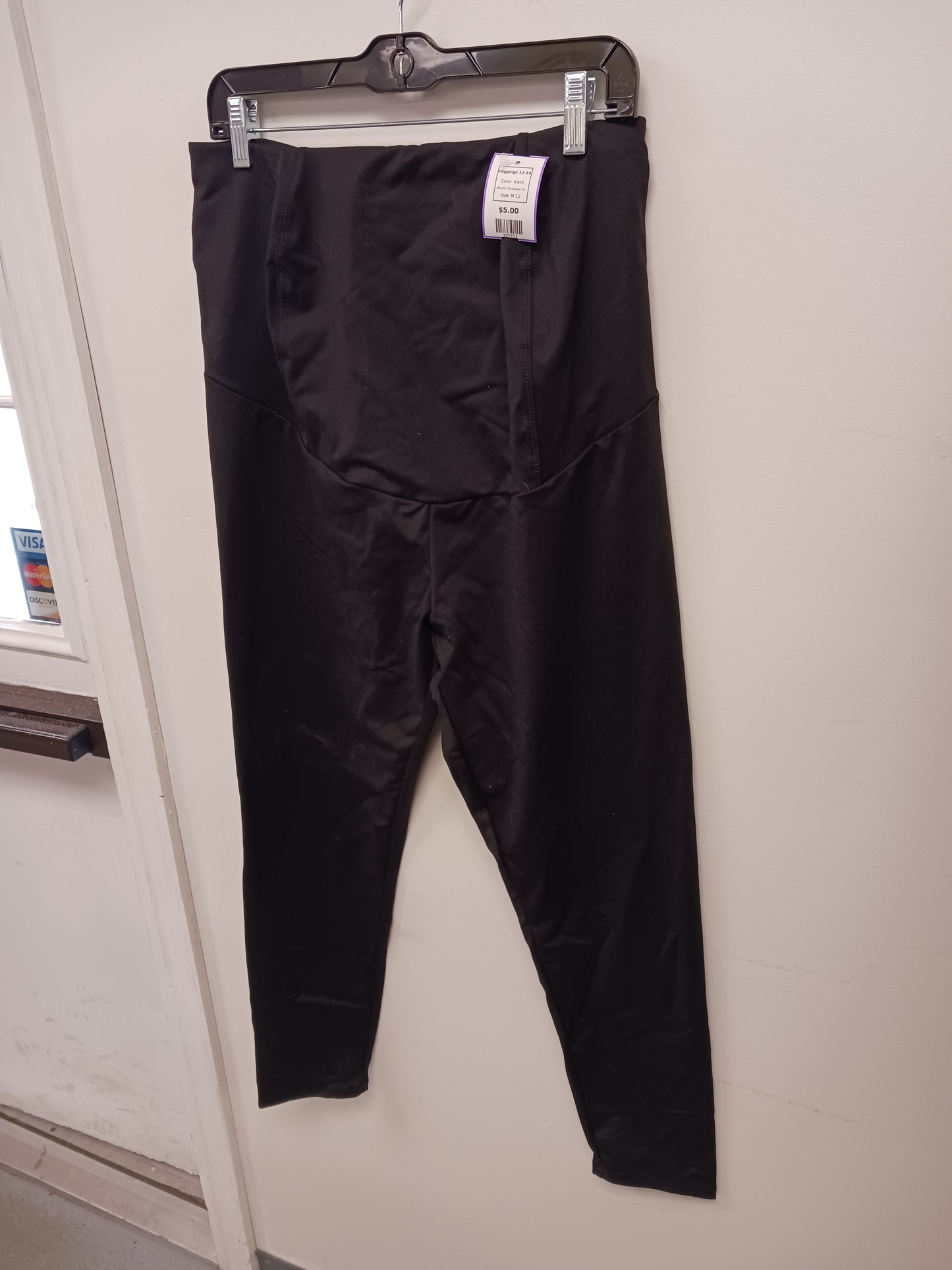 black Time and Tru Leggings 12-14, M 12