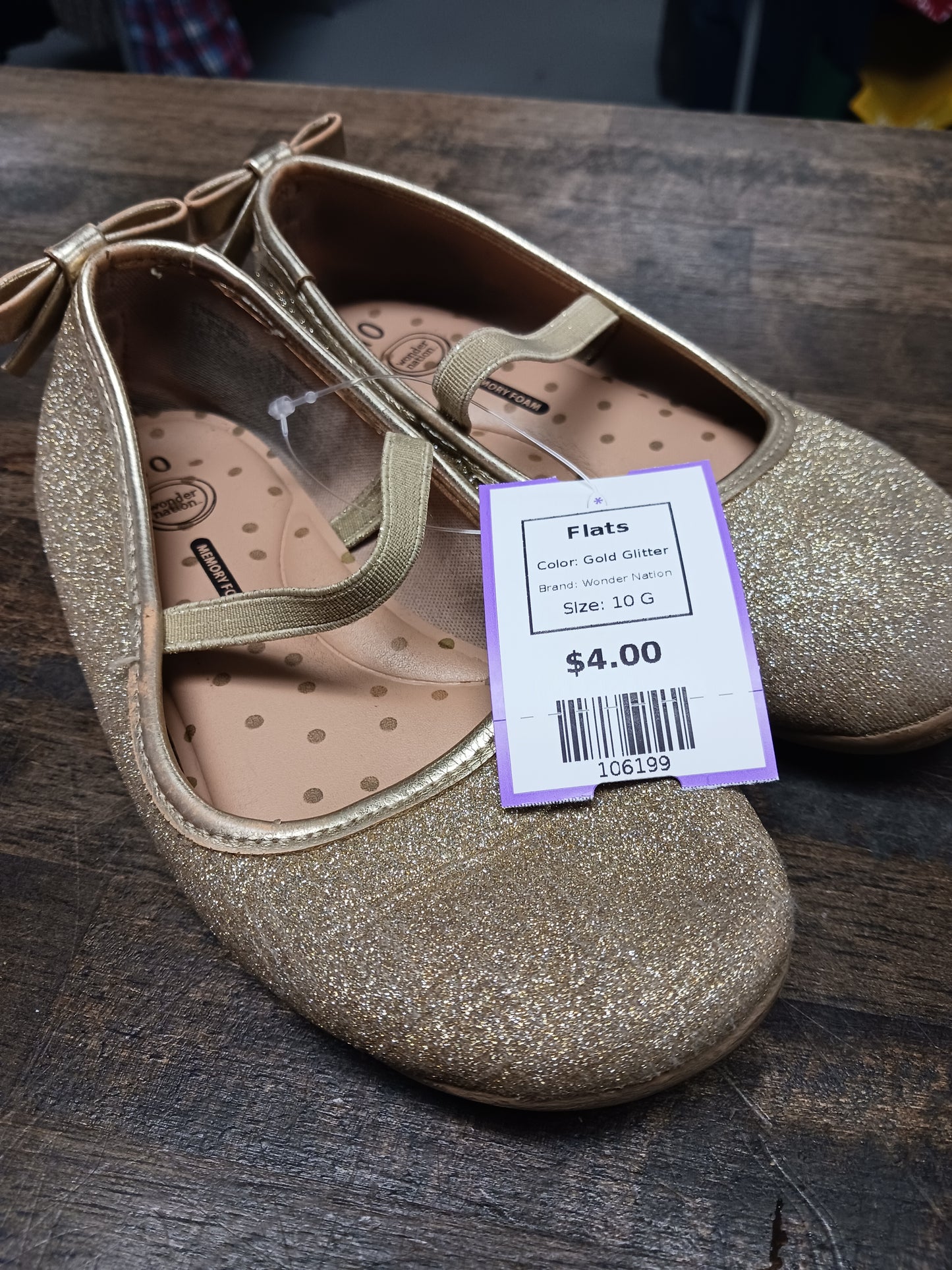 Gold Glitter Wonder Nation Flats, 10 G