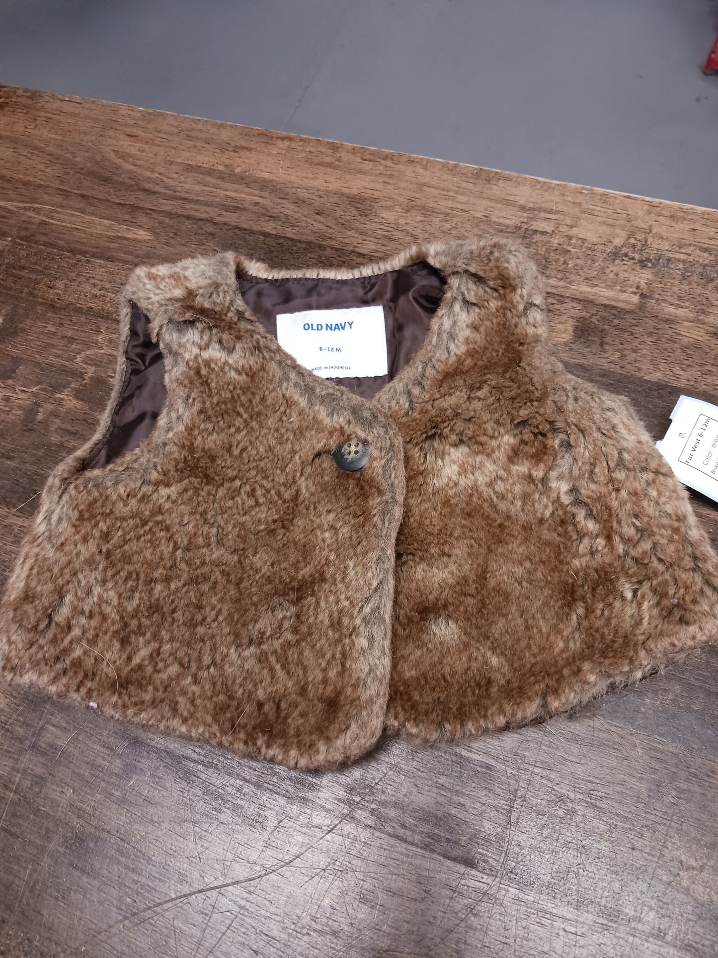 brown Old Navy Fur Vest 6-12m, 6M G