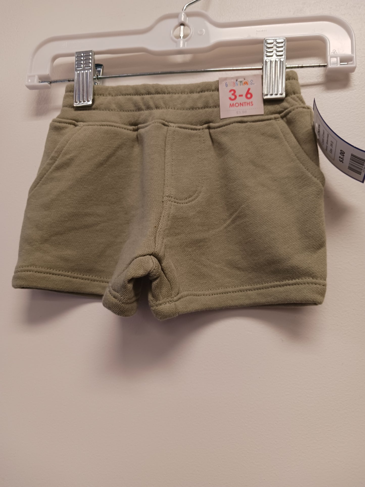 Green Garanimals Shorts, 3M B