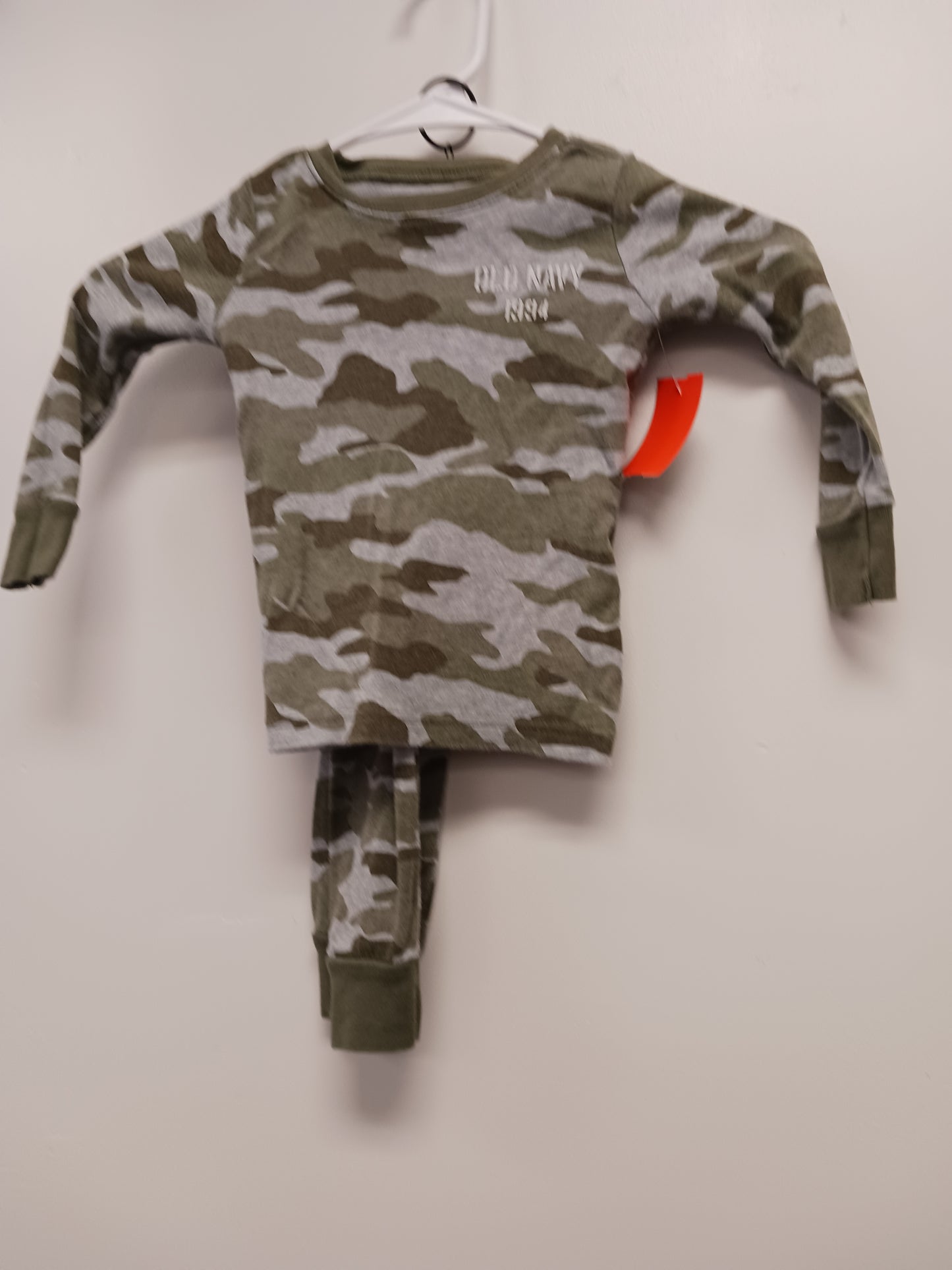 Green Camo Old Navy Pjs, 2T B