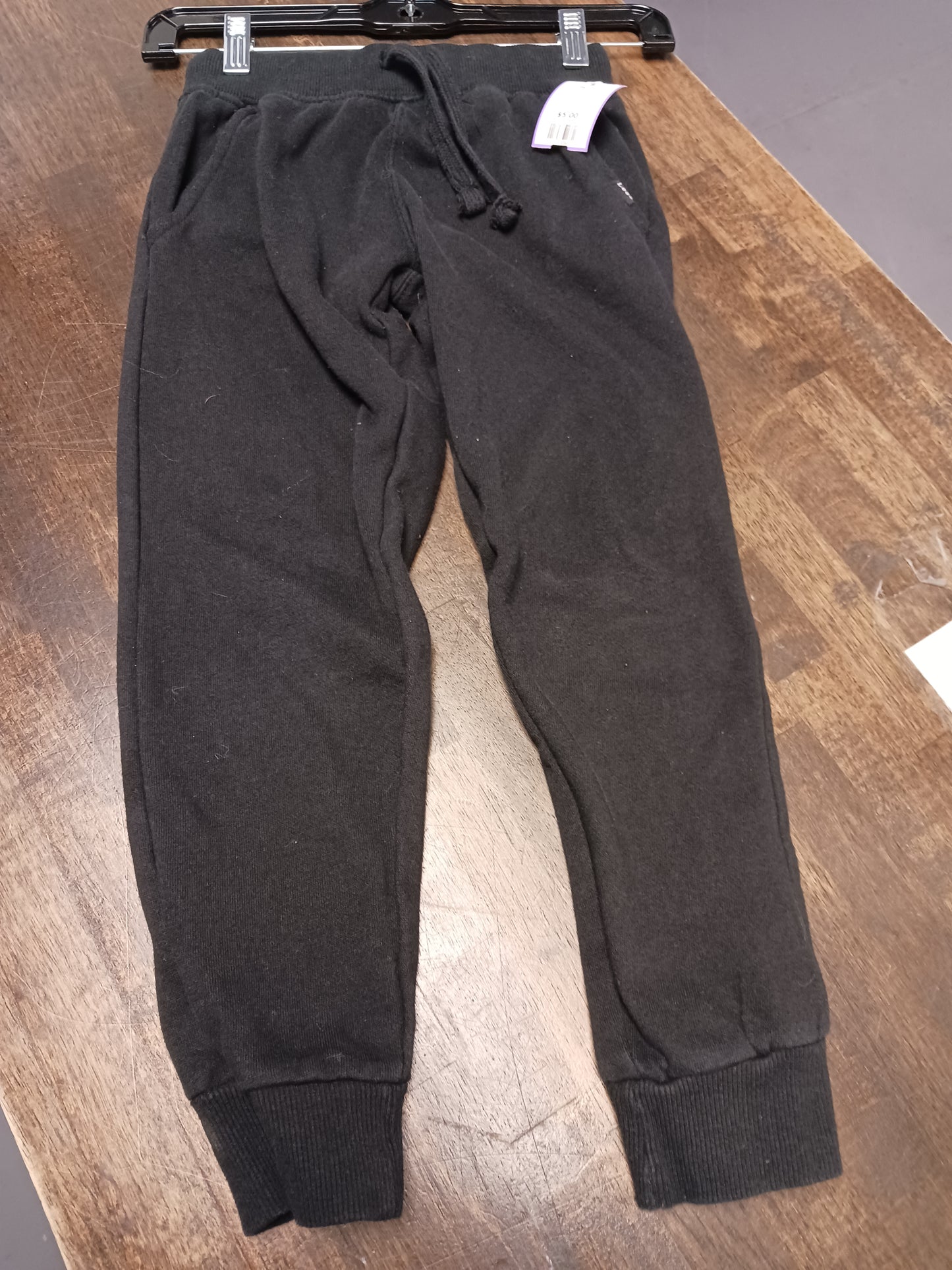 Black Lee Pants, 8 B