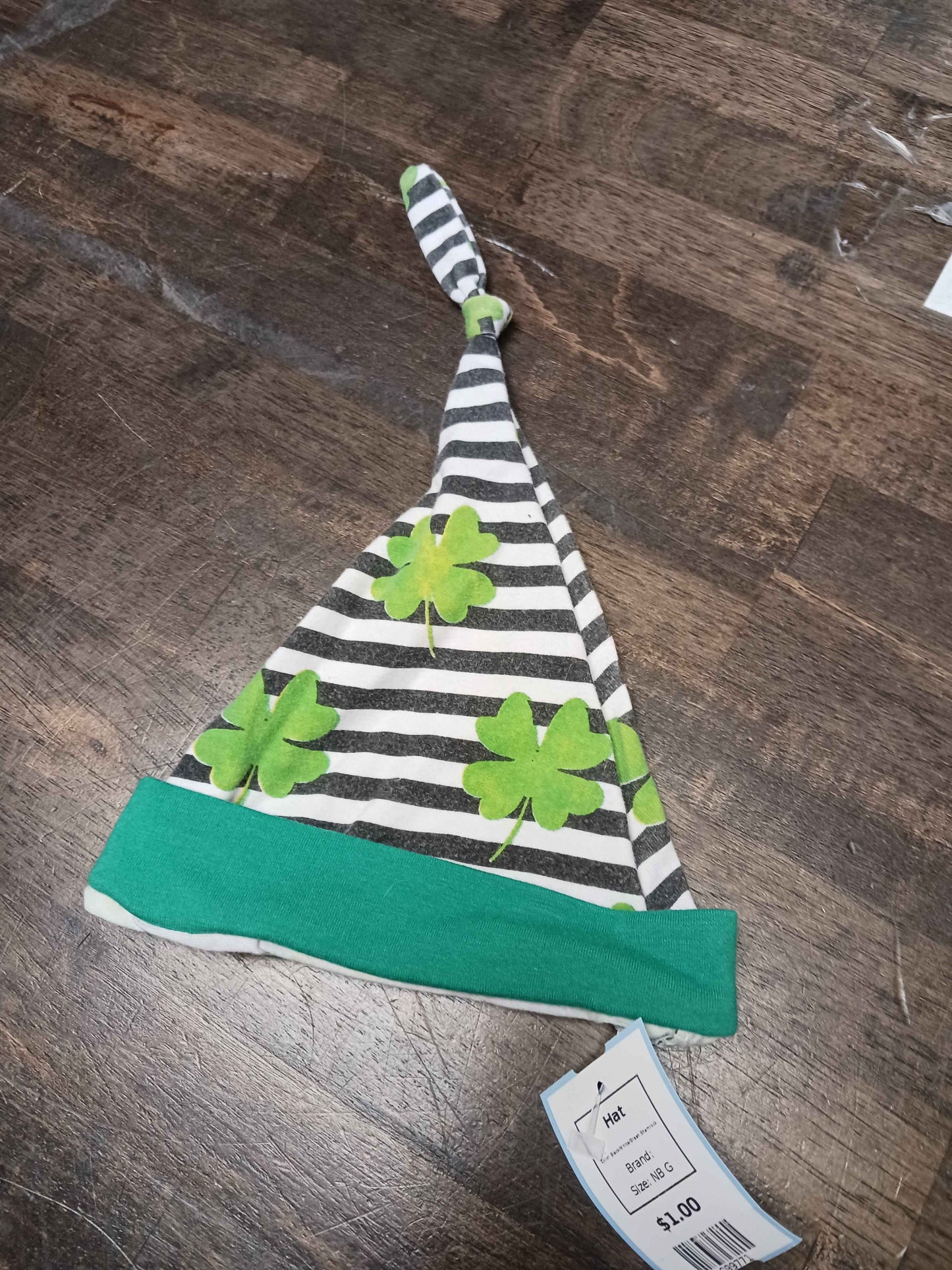 Black/White/Green Shamrock Hat, NB G