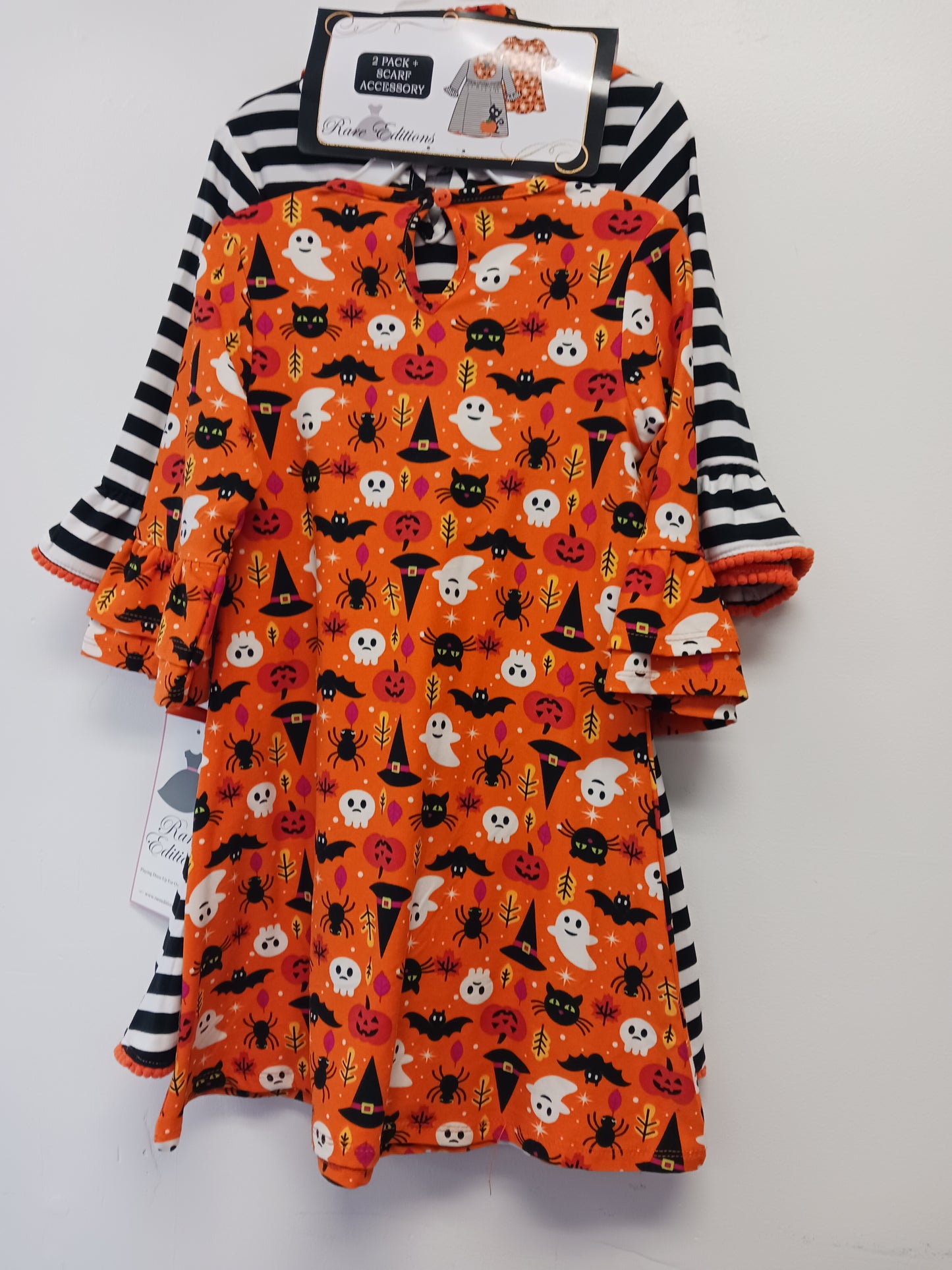 Black/White/Orange Rare Editions Outfit, 5T G