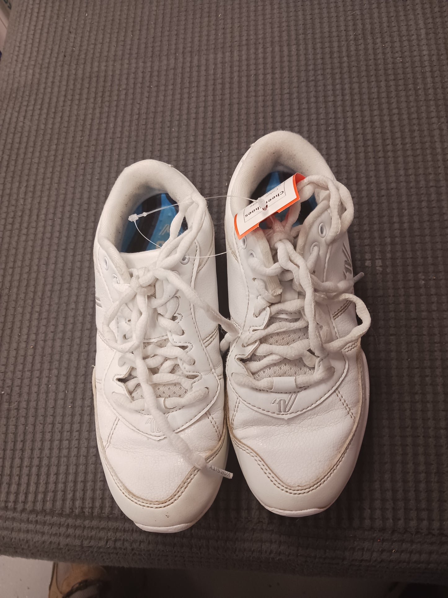 White Varsity Cheer Shoes, 4.5 G
