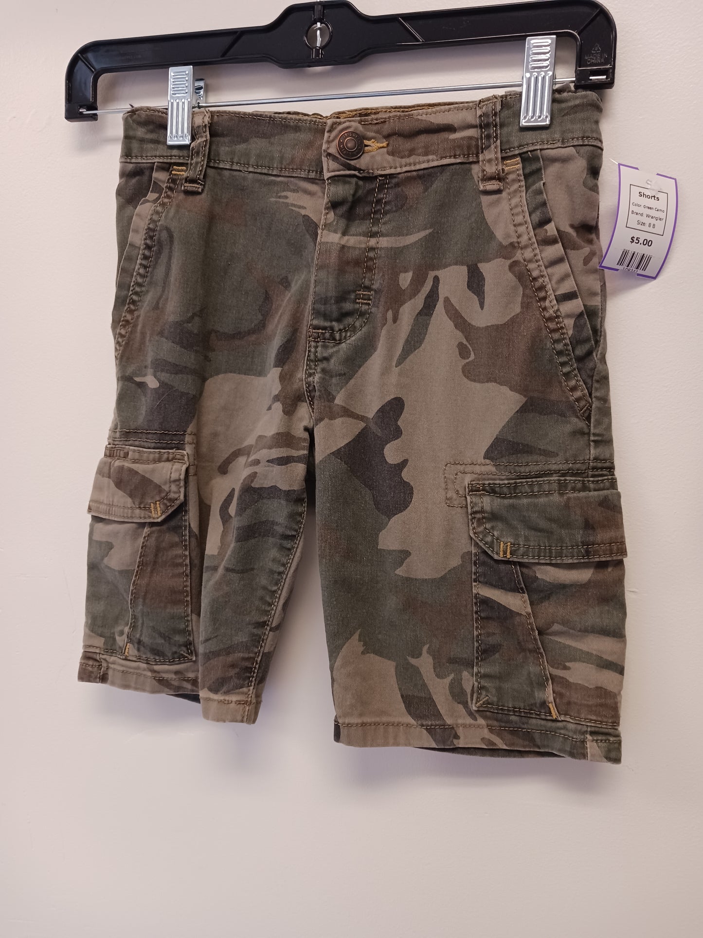 Green Camo Wrangler Shorts, 8 B