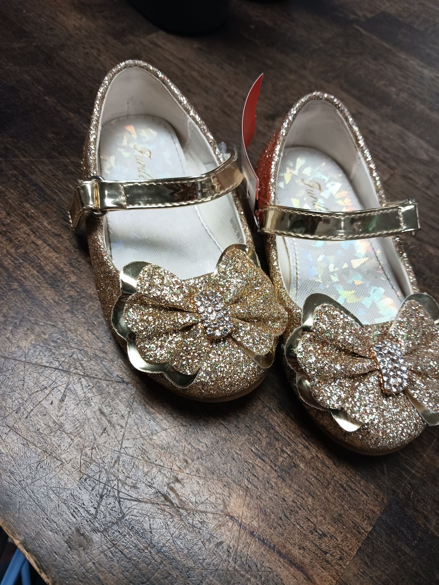 Gold Glitter Flats, 6C G