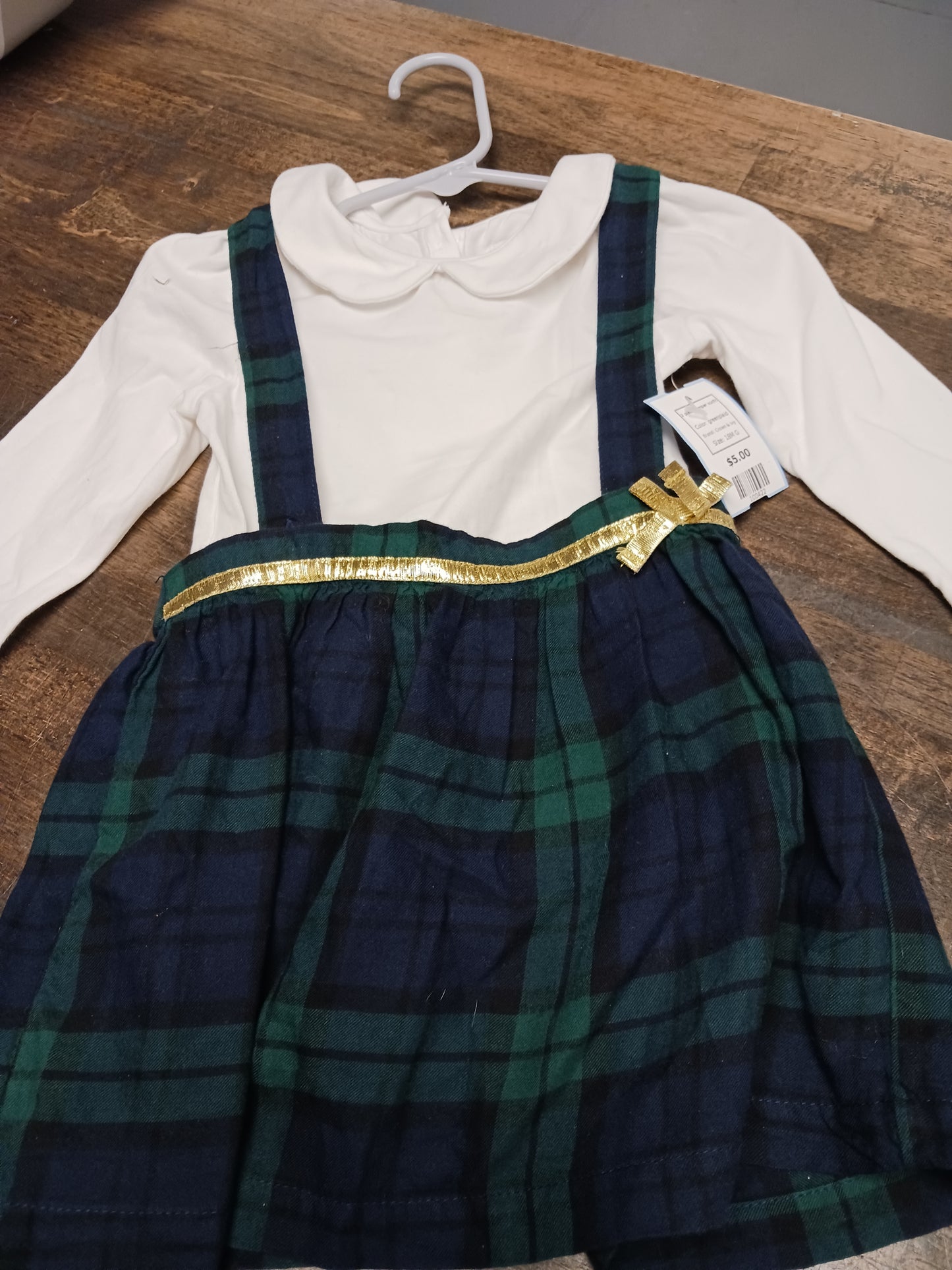 greenplaid Crown & Ivy 2 piece jumper outfit, 18M G
