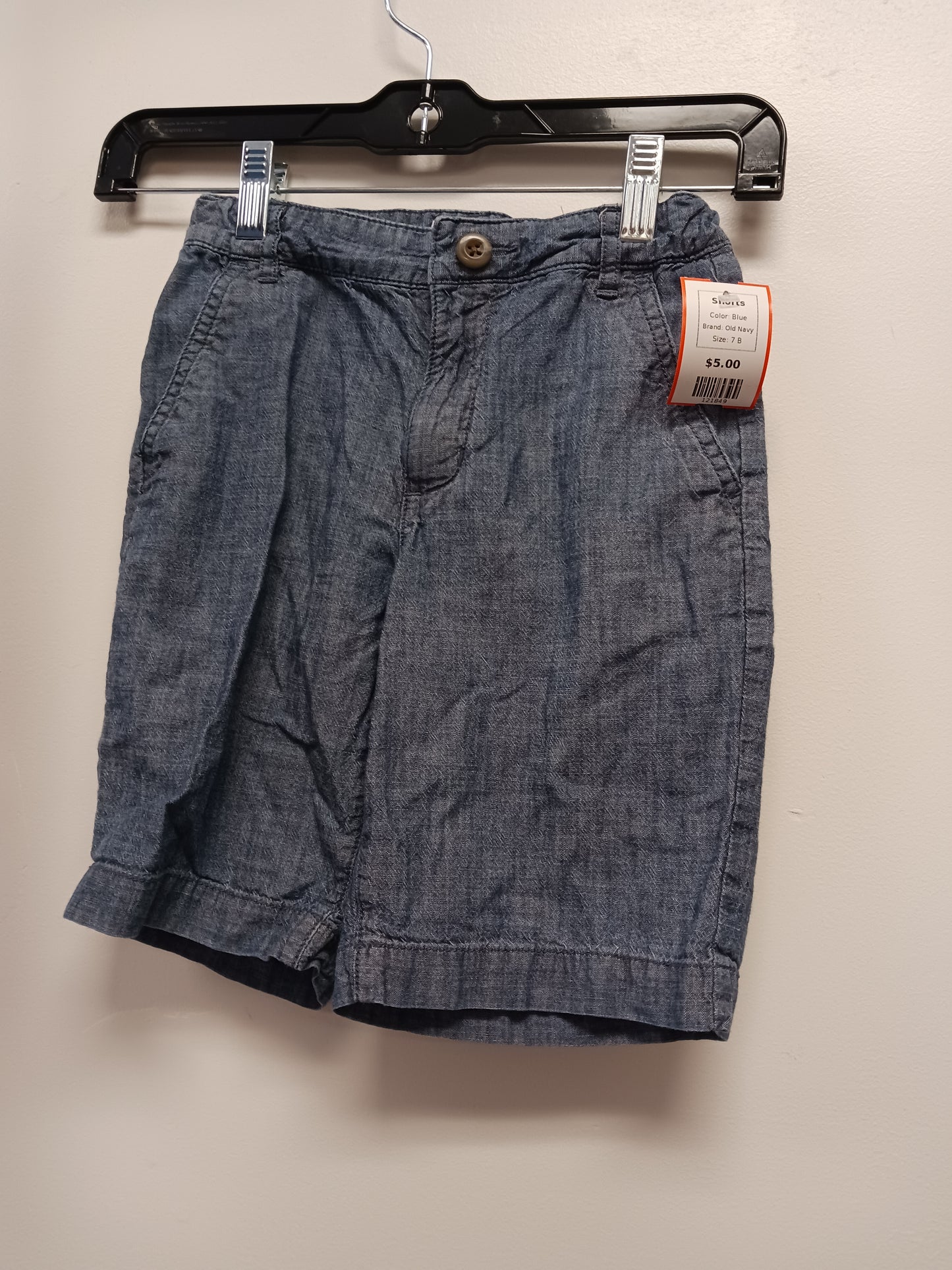 Blue Old Navy Shorts, 7 B
