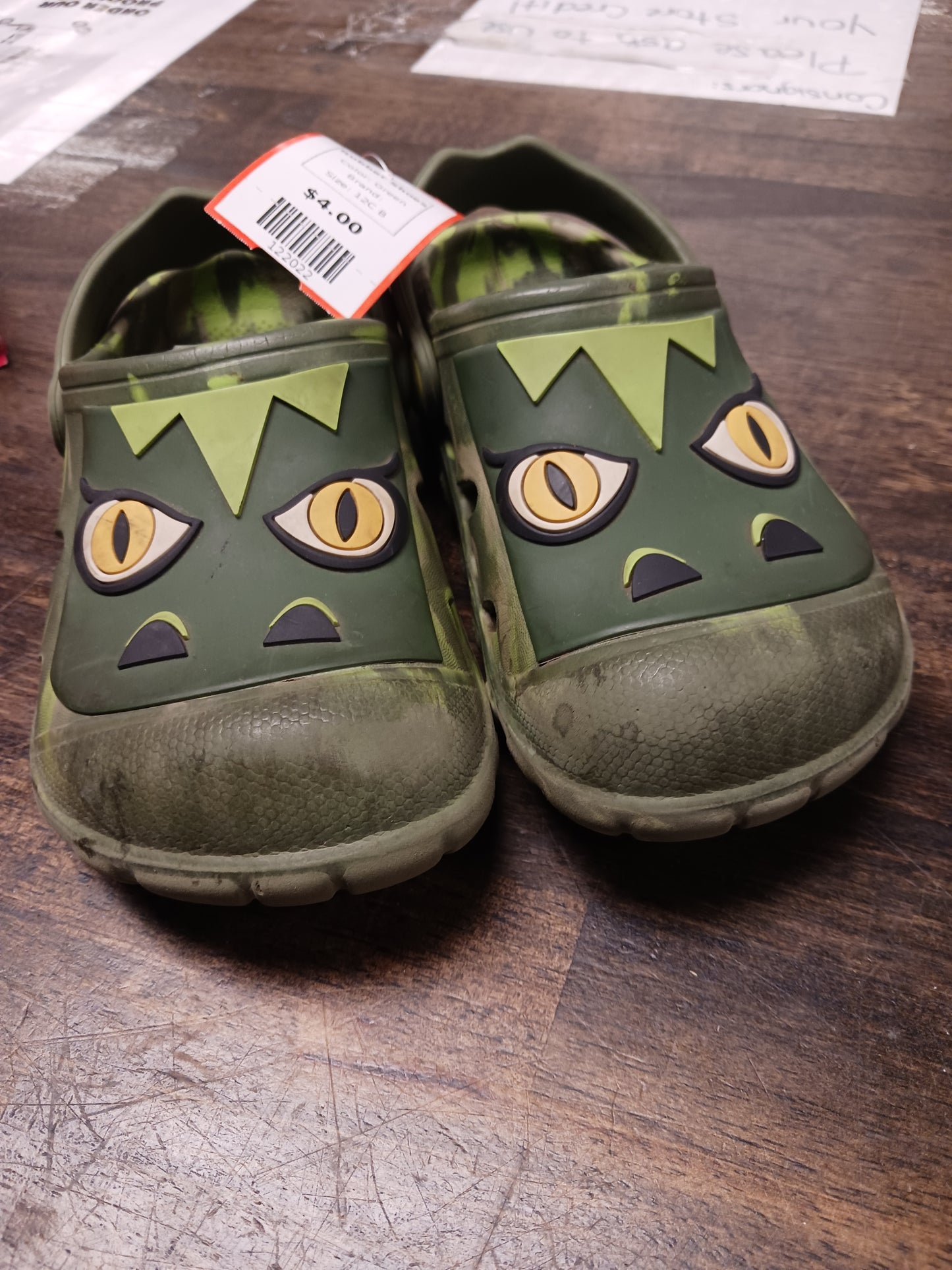 Green Rubber Shoes, 12C B