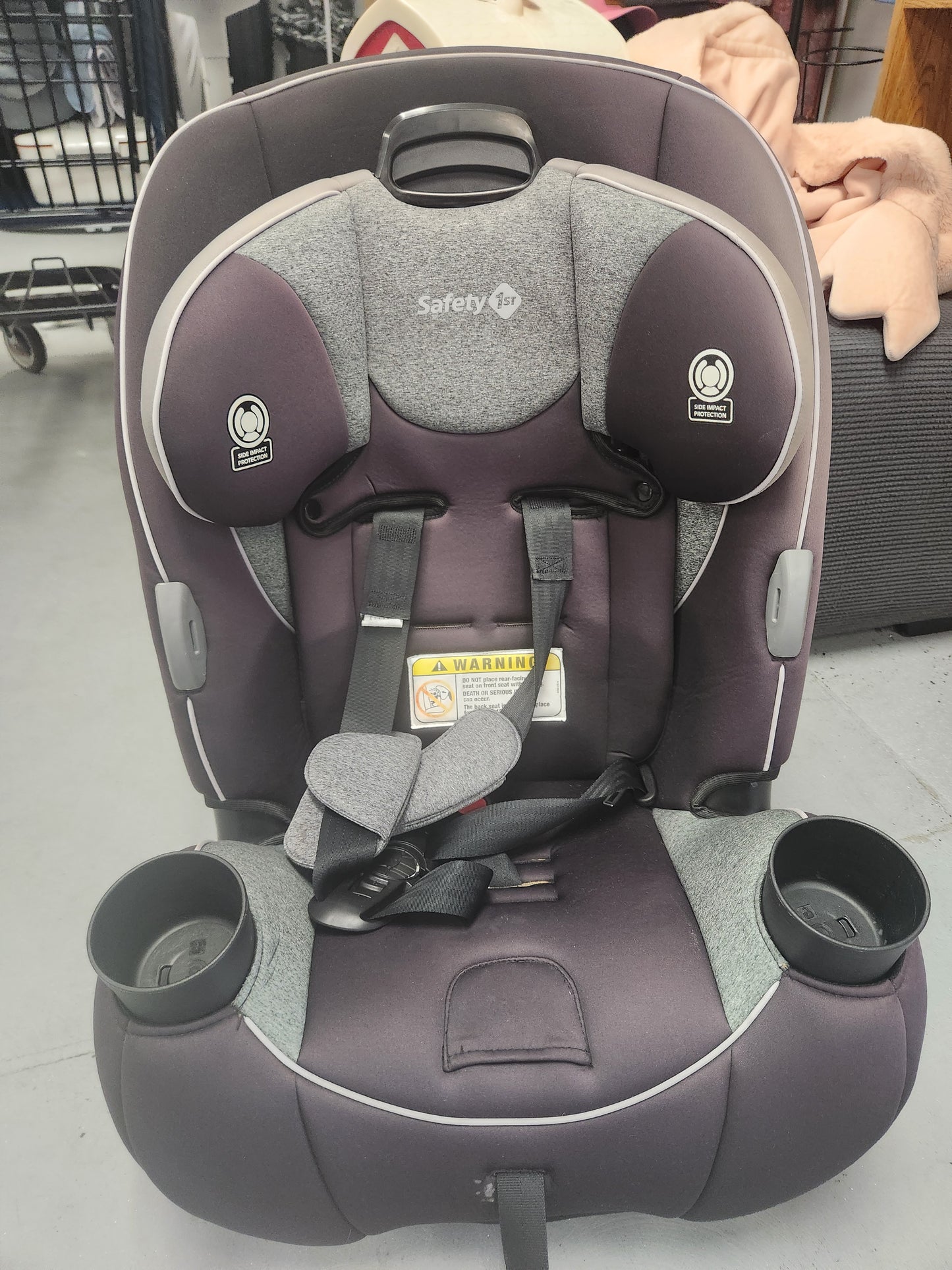 Black/Grey Safety 1st Carseat