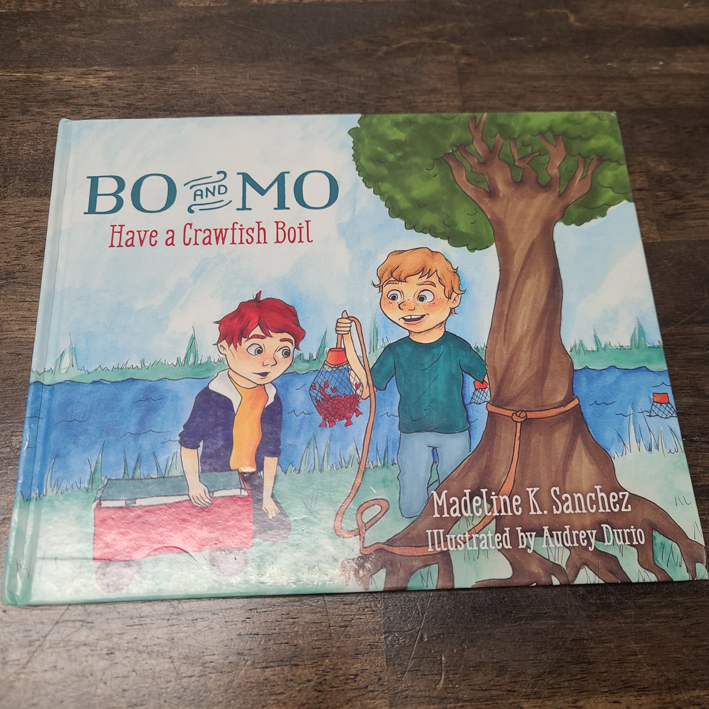 Bo and Mo have a crabfish boil
