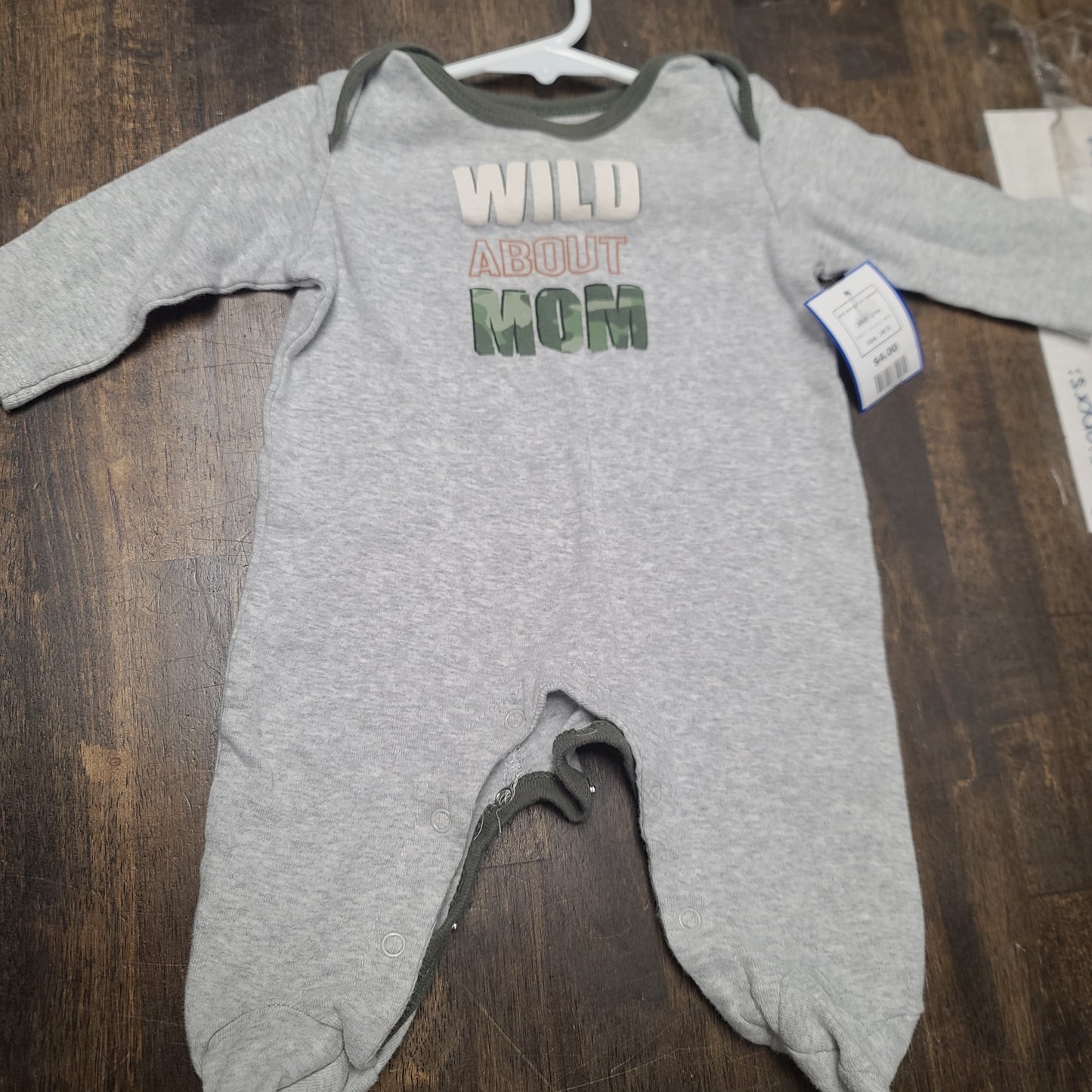 grey bloomin baby wild about mom sleeper, 3M B