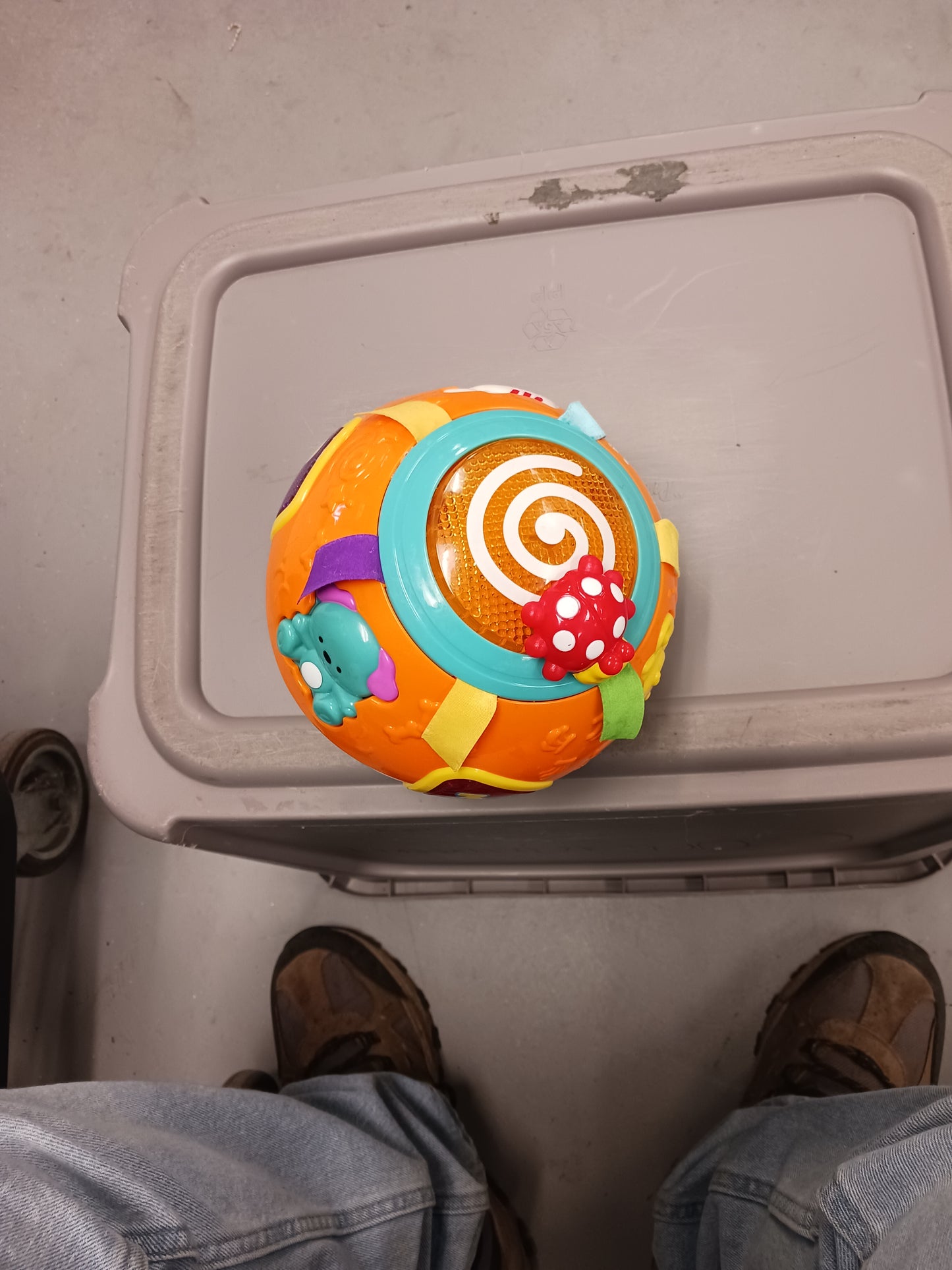 Orange Vtech Move & Crawl Ball